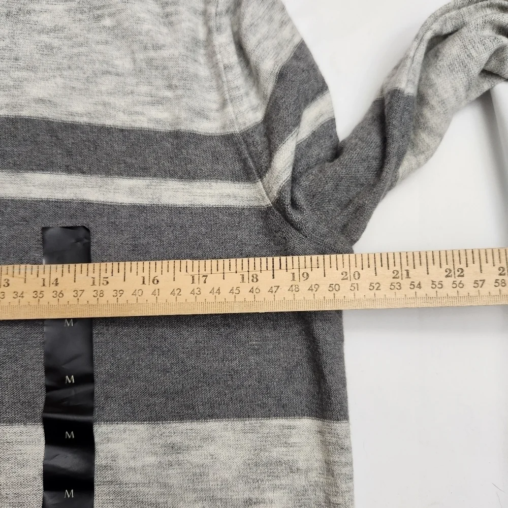 Banana Republic men's Eco sweater NWT gray striped lightweight size Medium